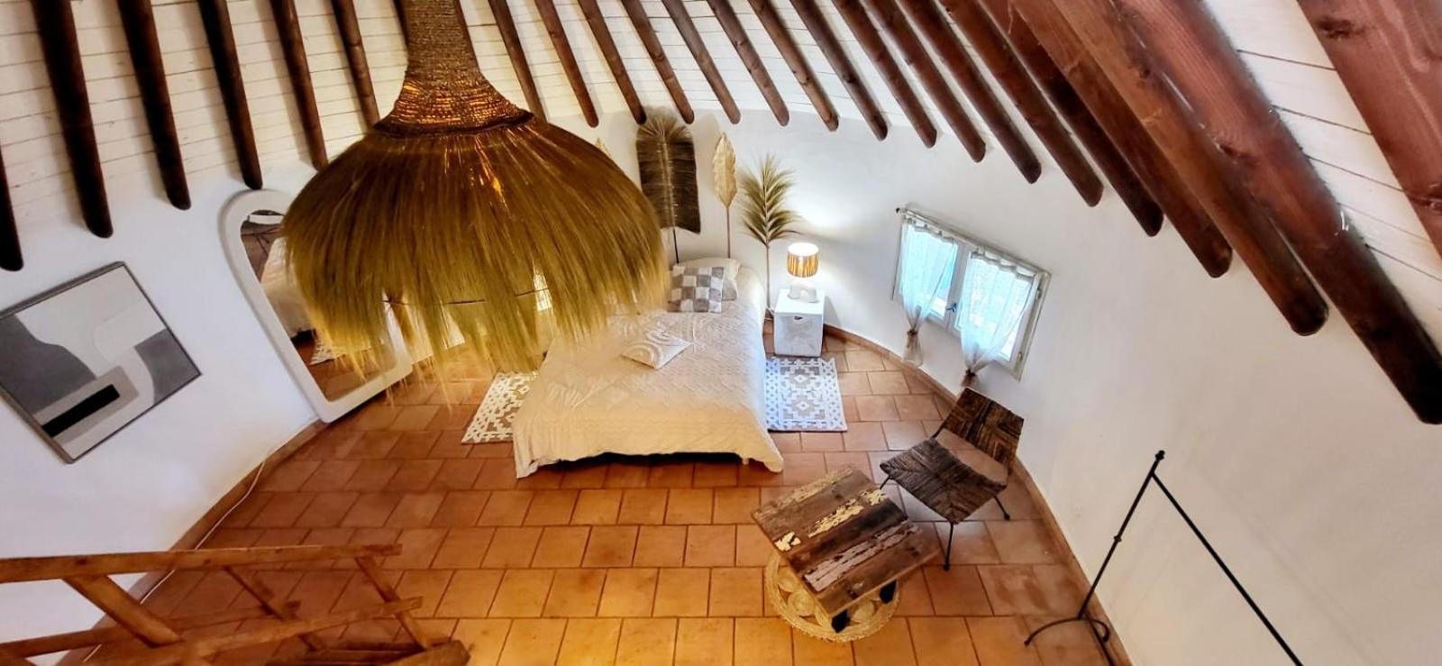 Terre De Boheme Otel Vestric-et-Candiac Dış mekan fotoğraf