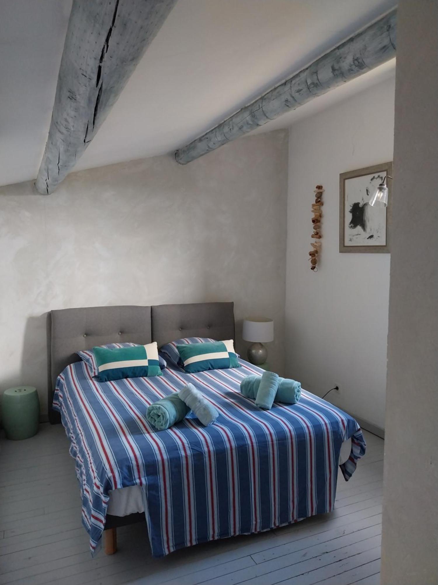 Terre De Boheme Otel Vestric-et-Candiac Dış mekan fotoğraf
