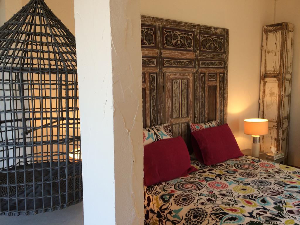 Terre De Boheme Otel Vestric-et-Candiac Dış mekan fotoğraf