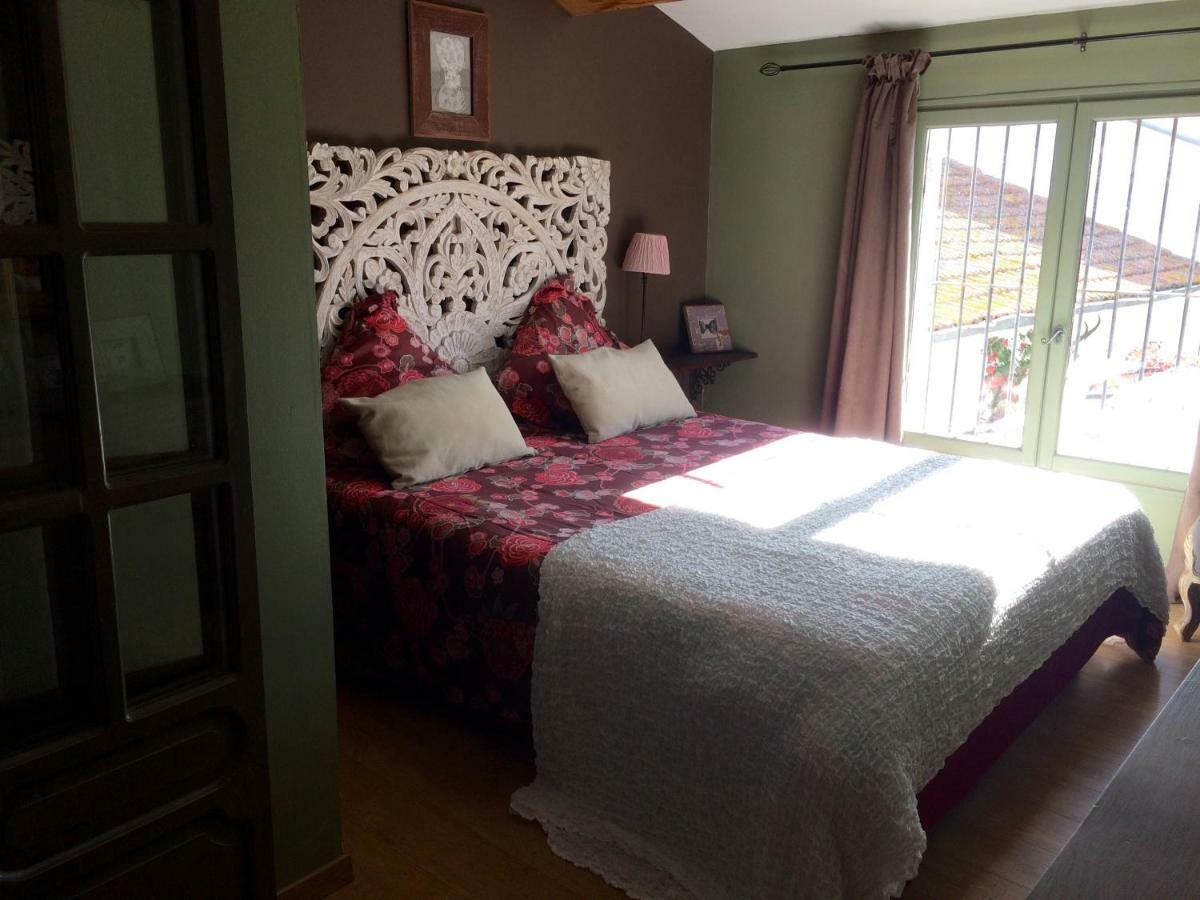 Terre De Boheme Otel Vestric-et-Candiac Dış mekan fotoğraf