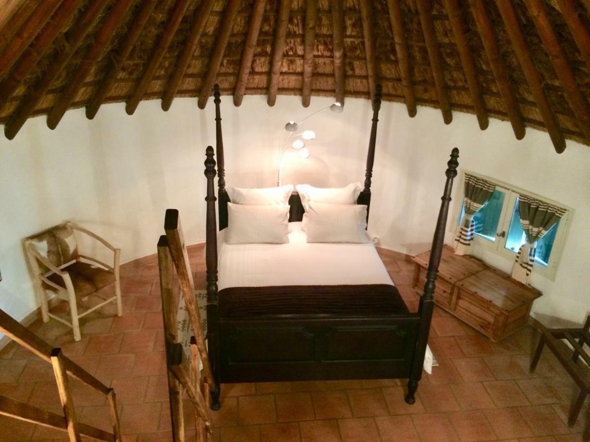 Terre De Boheme Otel Vestric-et-Candiac Dış mekan fotoğraf